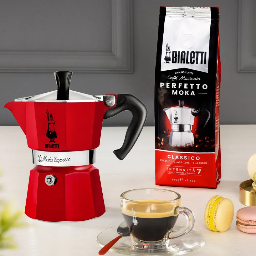 New Bialetti Moka Express Hob Espresso Coffee Maker, 6 Cups, Red Cafetieres