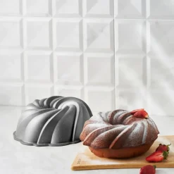 Best Cake Pro Aluminium Cast Decorative Bundt Cake Tin, 24cm, Anthracite Cake Tins