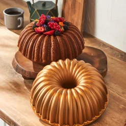 Outlet Cake Pro Aluminium Cast Decorative Bundt Cake Tin, 25.5cm, Cake Tins