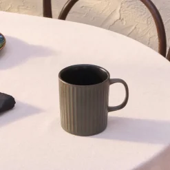 Hot Cervantes Stoneware Mug, 380ml, Green Mugs