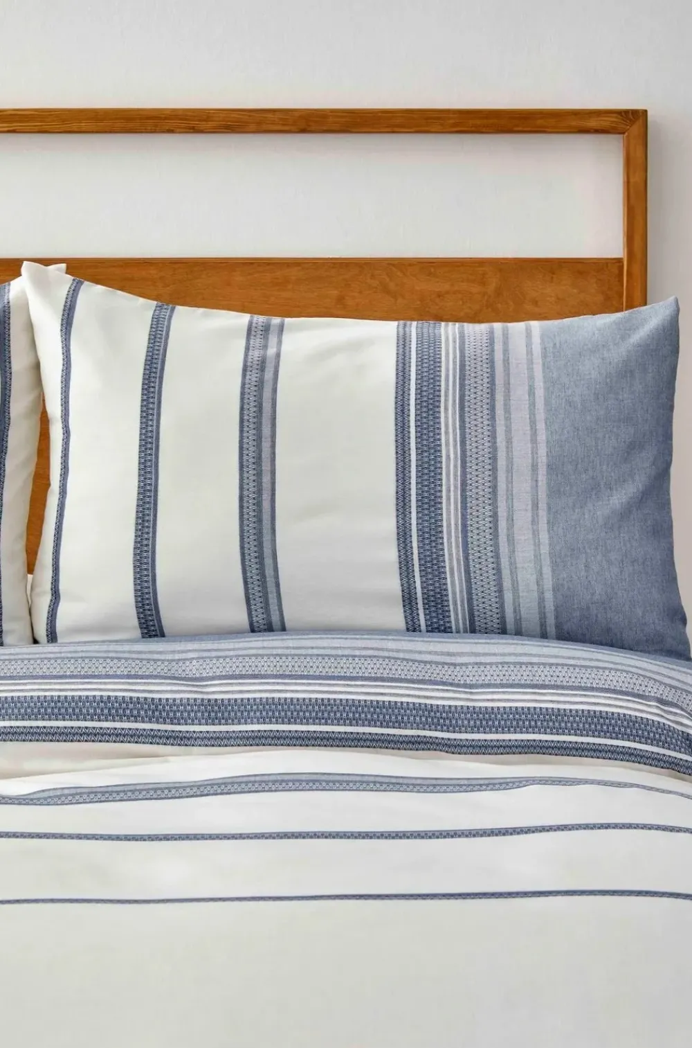 Clearance Home Dobby Woven Duvet Cover Set, King, White Indigo Duvet Cover Sets