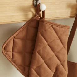 Outlet Home Lisa Gabardine Kitchen Glove Set, Terracotta Apron Sets