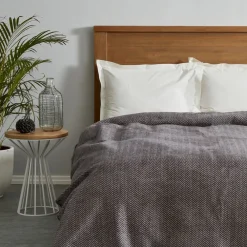 Outlet Home Sandra Herringbone Pattern Blanket, 200x220cm, Double, Grey Throws & Blankets