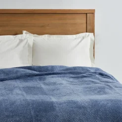 Best Home Sandra Herringbone Pattern Blanket, 200x220cm, Double, Indigo Throws & Blankets