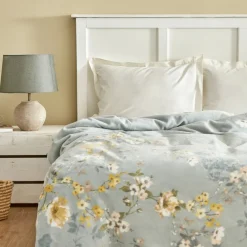 Online Home Silva Spanish Blanket, Double, Mint Throws & Blankets