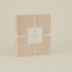 Outlet Leaves Wellsoft Blanket, Single, 150x200cm, Ecru Throws & Blankets