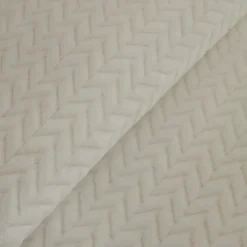 Leaves Wellsoft Blanket, Single, 150x200cm, White Throws & Blankets