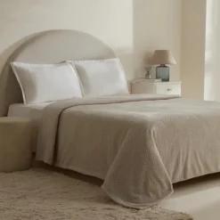 Online Leaves Wellsoft Blanket, Double, 200x220cm, Light Grey Throws & Blankets