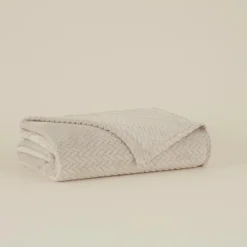 Outlet Leaves Wellsoft Blanket, 130x150cm, Light Grey Throws & Blankets