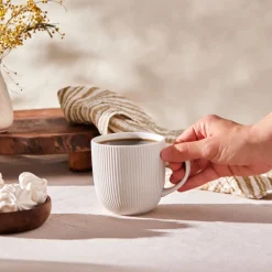 Lisa Basic Bone China Mug, 360ml, White Mugs