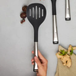 Discount Luna 4 Piece Kitchen Utensil Set, Black Kitchen Utensils