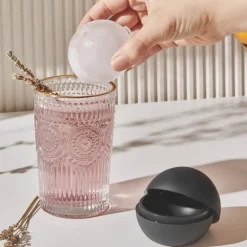 Online Moon Ice Cube Tray, Black Kitchen Utensils