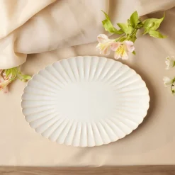 Discount New Daisy Oval Stoneware Serving Platter, 36cm, White Serving Platters