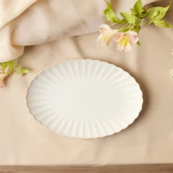 Clearance New Daisy Oval Stoneware Serving Platter, 30cm, White Serving Platters