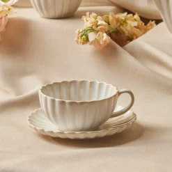 Hot New Daisy Stoneware Glass Tea Cup and Saucer, 250ml, White Tea Set