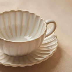 Hot New Daisy Stoneware Glass Tea Cup and Saucer, 250ml, White Tea Set