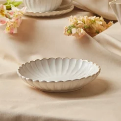 New Daisy Stoneware Pasta Bowl, 19cm, White Pasta Bowls