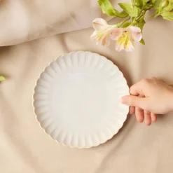 New New Daisy Stoneware Dessert/Side Plate, 21cm, White Side Plates