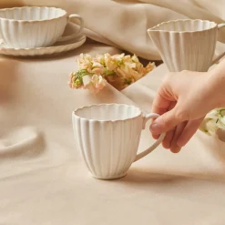 Sale New Daisy Stoneware Mug, 230ml, White Mugs