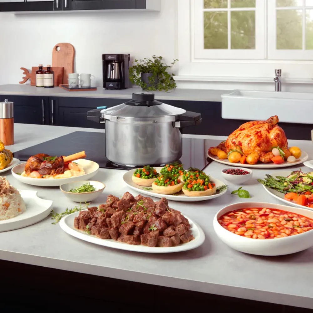 Online Quick and Safe Stainless Steel Induction Pressure Cooker, 7L, Black Silver Pressure Cooker|Induction Cookware