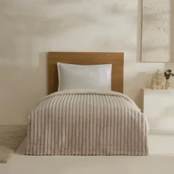 Best Stripe Sherpa Blanket, 150x200cm, Single, Light Grey Throws & Blankets