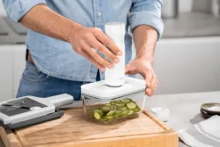 Online Zwilling Vacuum Pump with Chopper Cap, Storage Containers